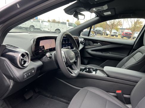 New 2026 Chevrolet Blazer EV LT w/ Midnight/Sport Edition image 17