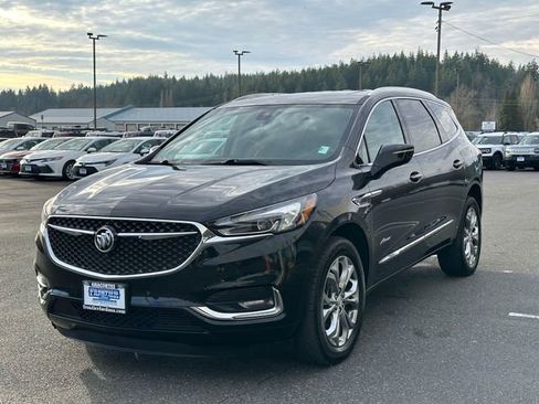 Used 2021 Buick Enclave Avenir w/ Avenir Technology Package AWD/4WD image 7