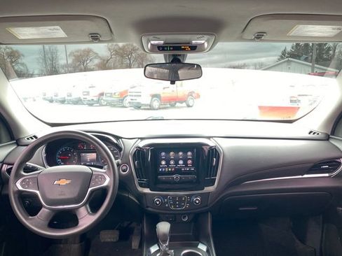 Used 2021 Chevrolet Traverse LS w/ LPO, Floor Liner Package AWD/4WD image 16
