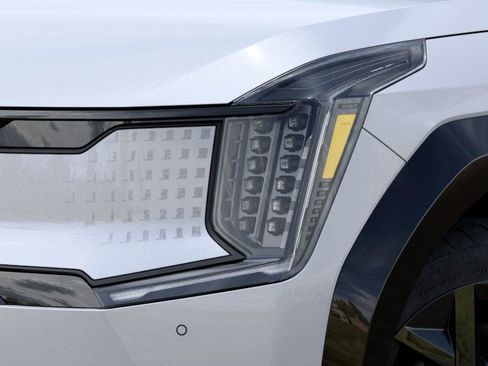 New 2026 Kia EV9 Land w/ Nightfall Edition Package image 13