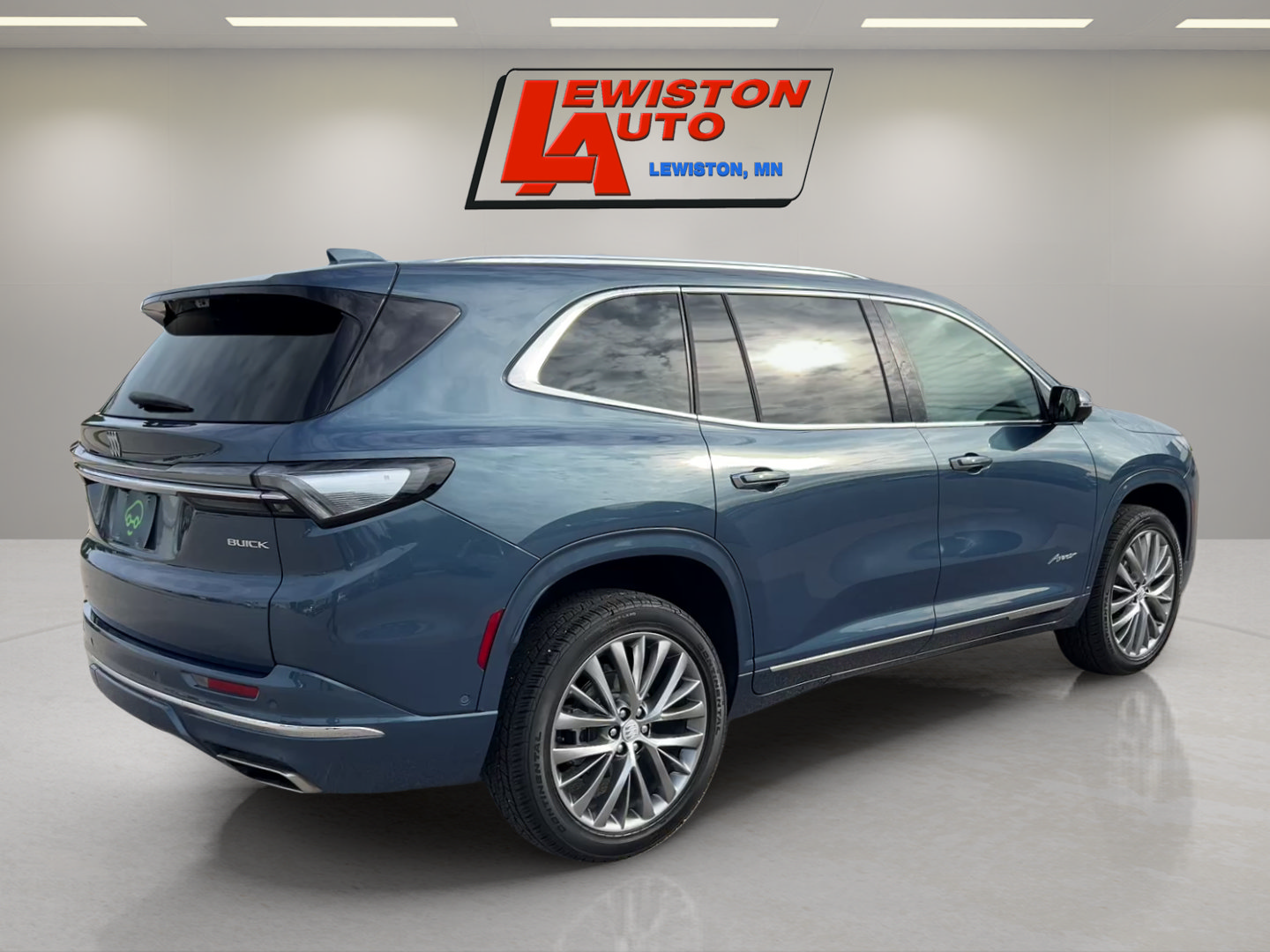 Certified 2026 Buick Enclave Avenir w/ Super Cruise Package AWD/4WD image 5