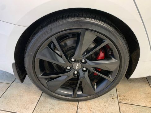 Used 2023 Genesis G70 3.3T w/ Sport Prestige Package image 10