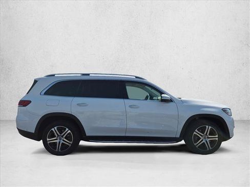 Used 2021 Mercedes-Benz GLS 450 4MATIC image 4