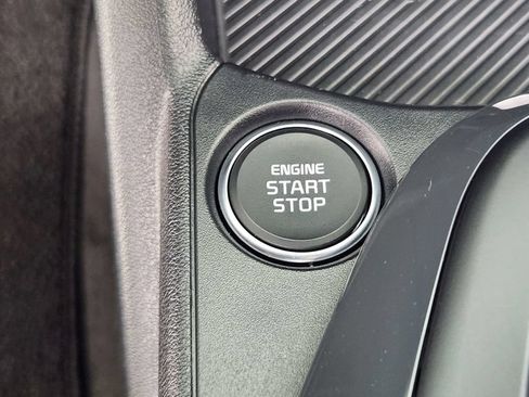 Used 2025 Kia K4 EX FWD image 22