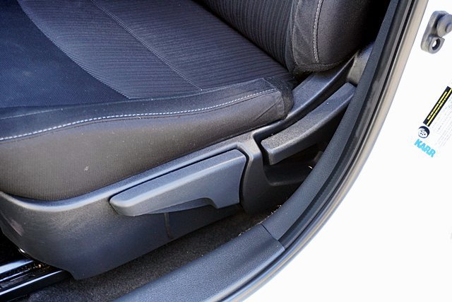 Used 2024 Nissan Sentra SV FWD image 23