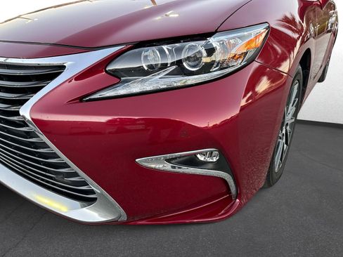 Used 2018 Lexus ES 350 image 9