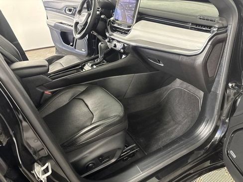 Certified 2023 Jeep Compass Limited w/ Elite Group AWD/4WD image 26