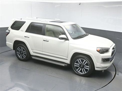 Used 2023 Toyota 4Runner Limited image 39