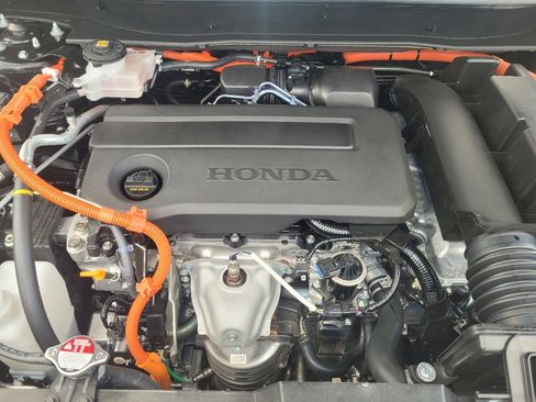 Certified 2026 Honda CR-V Sport-L image 8