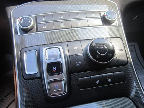 Used 2021 Hyundai Santa Fe SEL AWD/4WD image 9