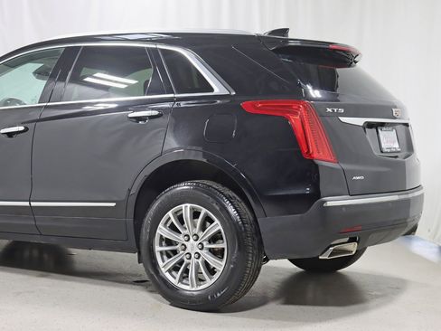 Used 2018 Cadillac XT5 Luxury image 10