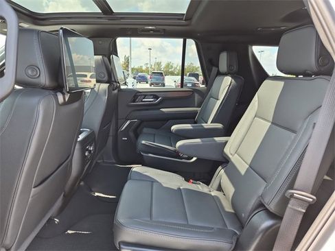 Used 2026 GMC Yukon Denali w/ Advanced Technology Package image 22