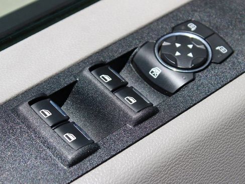 Used 2019 Ford F350 XL w/ Power Equipment Group image 16