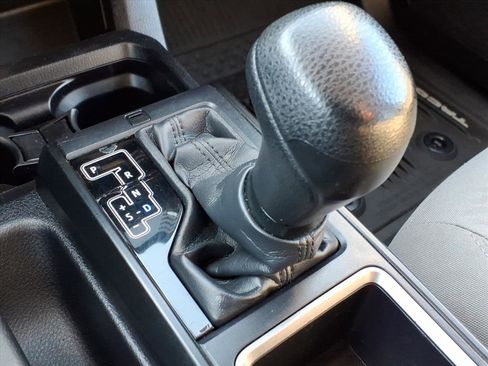 Used 2020 Toyota Tacoma SR image 16