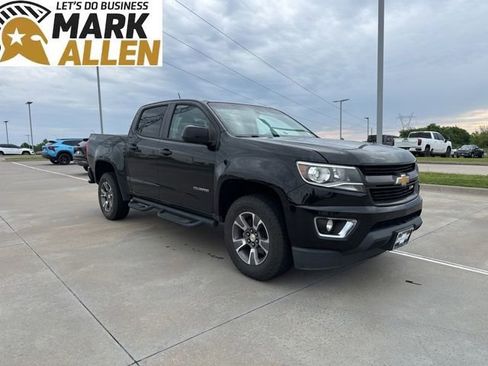 Used 2016 Chevrolet Colorado Z71 AWD/4WD image 1