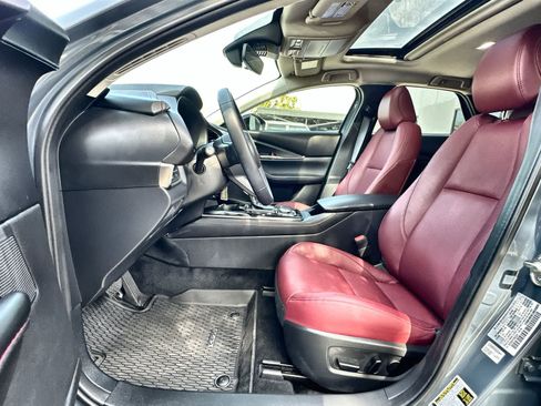 Used 2025 MAZDA CX-30 AWD 2.5 S w/ Preferred Package image 2