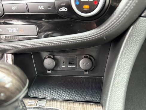 Used 2015 Kia Optima EX image 19