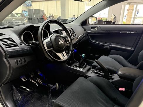 Used 2014 Mitsubishi Lancer Evolution GSR image 19