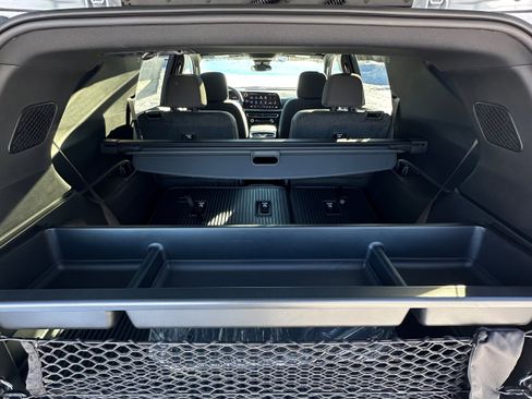 New 2026 Chevrolet Traverse LT w/ Sun and Wheel Package AWD/4WD image 27