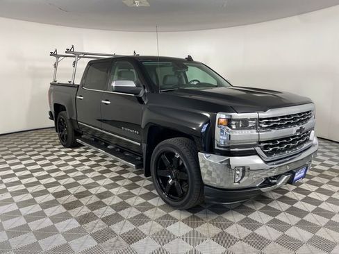 Used 2016 Chevrolet Silverado 1500 LTZ w/ LTZ Plus Package AWD/4WD image 27