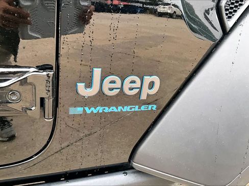 Used 2023 Jeep Wrangler Unlimited w/ 8.4" Radio Group AWD/4WD image 9