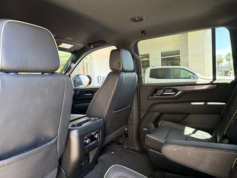 Used 2026 GMC Yukon XL Elevation RWD image 6