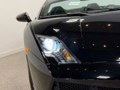 Used 2011 Lamborghini Gallardo LP 560-4 AWD/4WD image 3