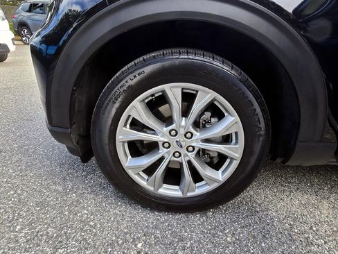Used 2020 Ford Explorer XLT w/ Equipment Group 202A AWD/4WD image 13