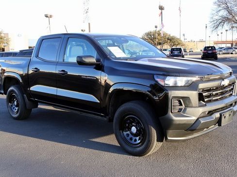 Used 2024 Chevrolet Colorado W/T image 10