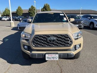 Used 2020 Toyota Tacoma TRD Off-Road w/ Technology Package video 2