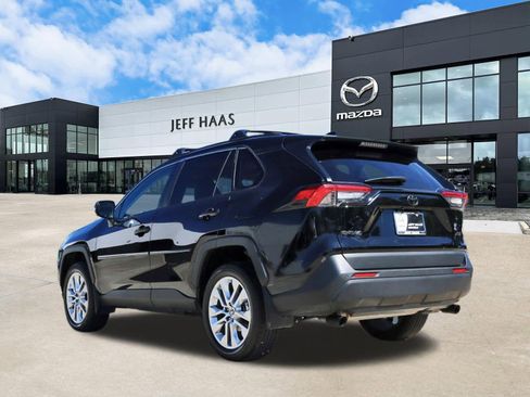 Used 2025 Toyota RAV4 XLE Premium w/ Weather Package FWD image 2