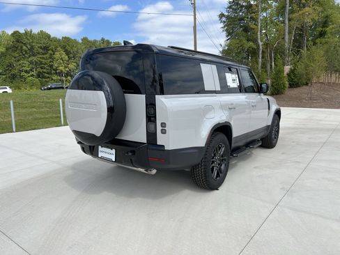 New 2026 Land Rover Defender 130 S AWD/4WD image 2