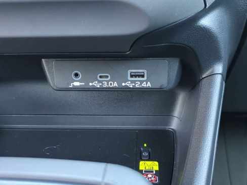 Certified 2024 Subaru Crosstrek 2.5i Limited image 31
