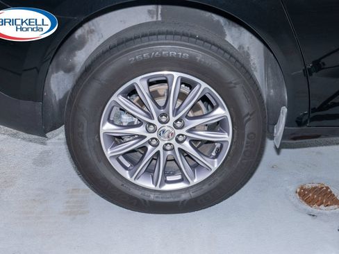 Used 2024 Buick Enclave Essence w/ Technology Package FWD image 36