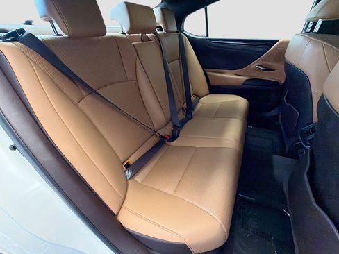 Used 2021 Lexus ES 250 w/ Premium Package AWD/4WD image 15