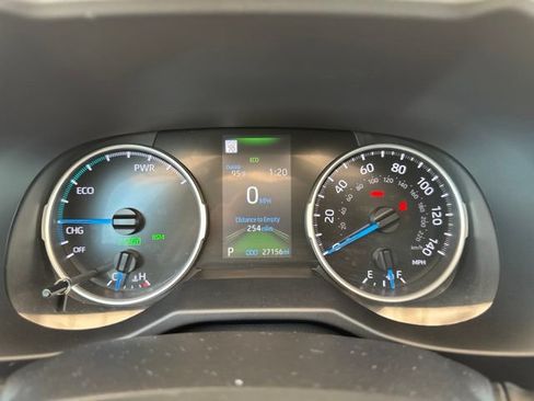 Used 2022 Toyota RAV4 XLE w/ Convenience Package AWD/4WD image 15