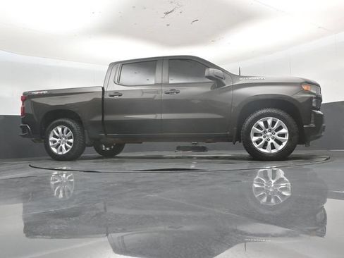 Used 2021 Chevrolet Silverado 1500 Custom w/ Safety Confidence Package AWD/4WD image 50
