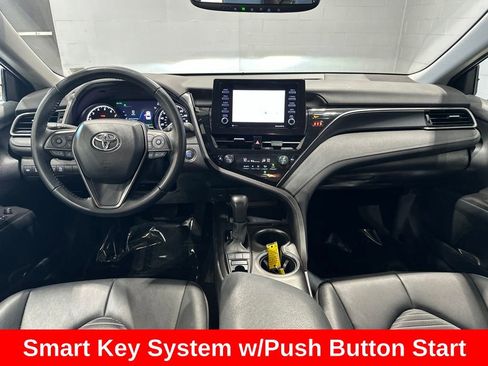 Used 2023 Toyota Camry SE w/ Convenience Package AWD/4WD image 8
