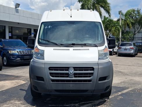 Used 2017 RAM ProMaster 2500 FWD image 3