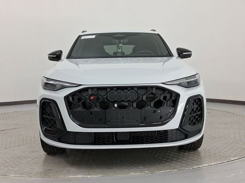 New 2025 Audi SQ5 Premium Plus image 6