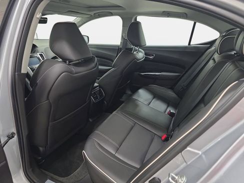 Used 2018 Acura TLX V6 w/ Technology Package FWD image 12
