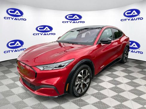 Used 2021 Ford Mustang Mach-E Premium RWD image 7