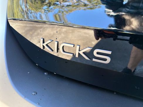 New 2026 Nissan Kicks S image 9