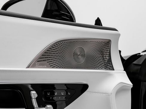 Used 2026 Mercedes-Benz Maybach SL 680 image 49