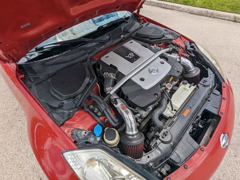 Used 2007 Nissan 350Z Touring image 18