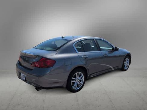 Used 2013 INFINITI G37 x w/ Premium Pkg AWD/4WD image 8