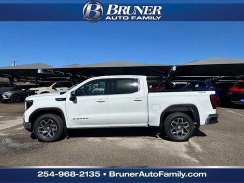 New 2026 GMC Sierra 1500 SLE image 9