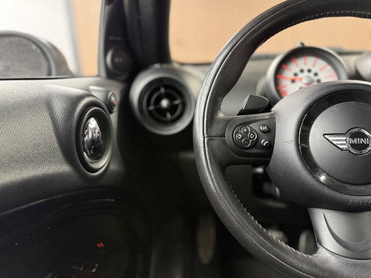 Used 2014 MINI Cooper Countryman S FWD image 22