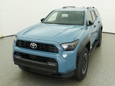 New 2026 Toyota 4Runner TRD Off-Road Premium AWD/4WD image 10