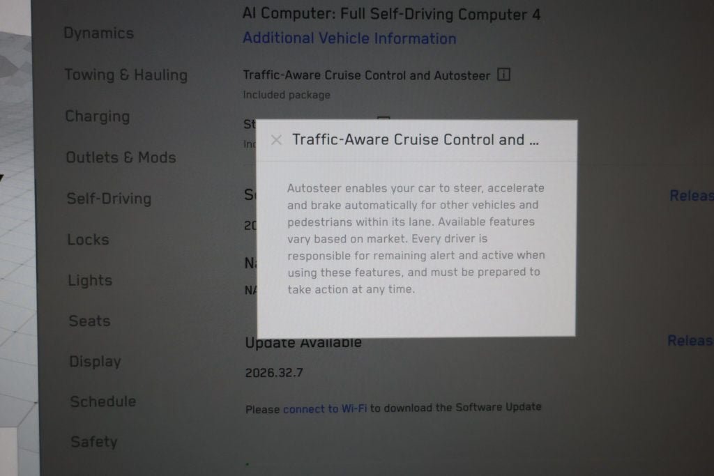 Used 2025 Tesla Cybertruck AWD Crew Cab image 14
